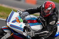 donington-no-limits-trackday;donington-park-photographs;donington-trackday-photographs;no-limits-trackdays;peter-wileman-photography;trackday-digital-images;trackday-photos